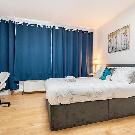 Double Bed Room In Flat Near Birmingham City Centre Εξωτερικό φωτογραφία